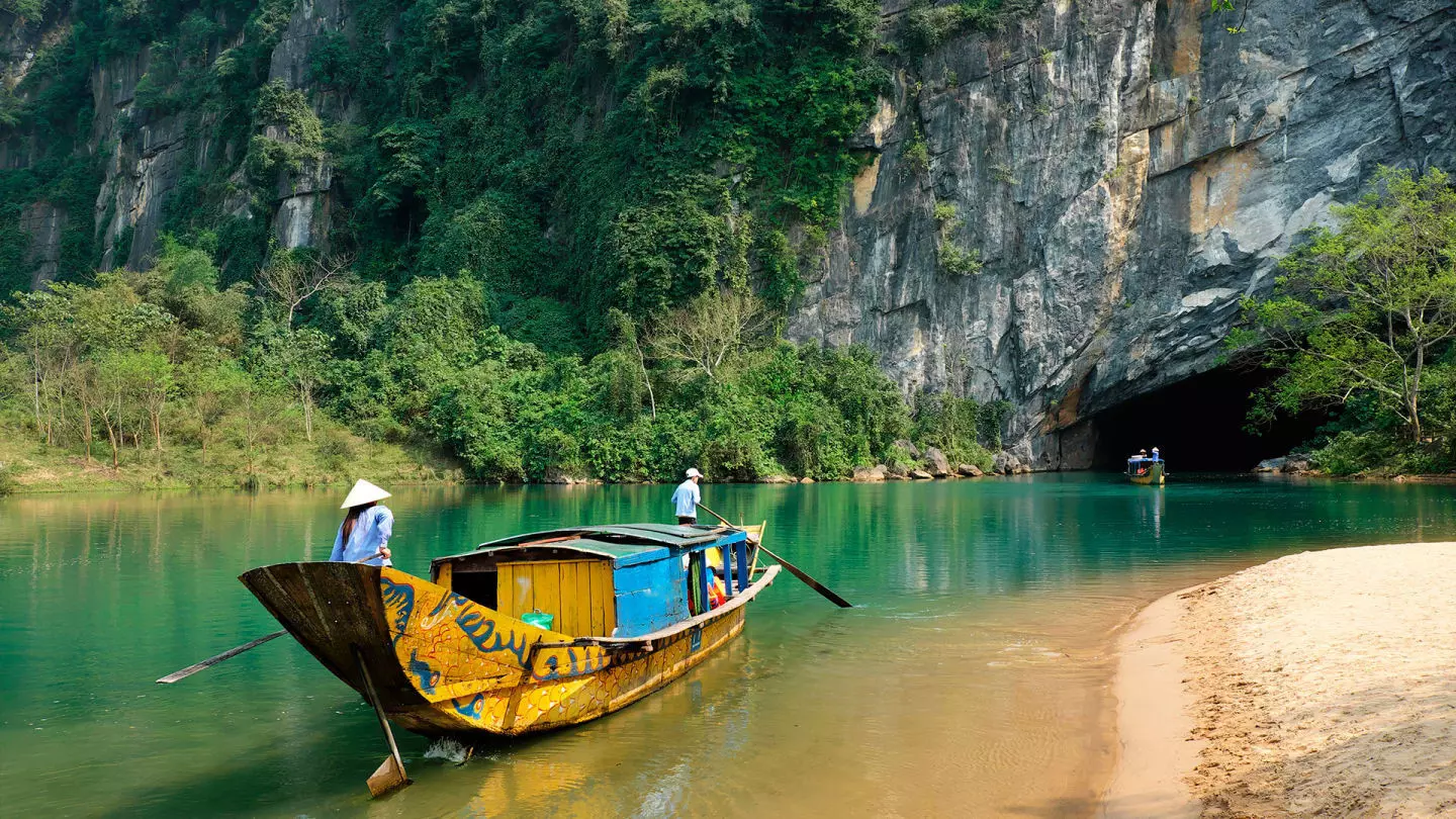 Quảng trường Hồ Chí Minh, Đồng Hới