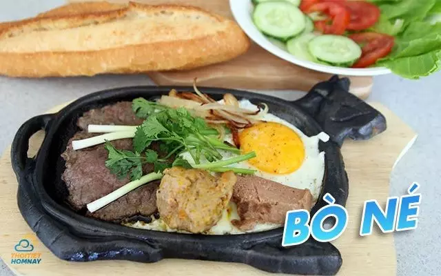 Bò né Vinh ngon đậm đà