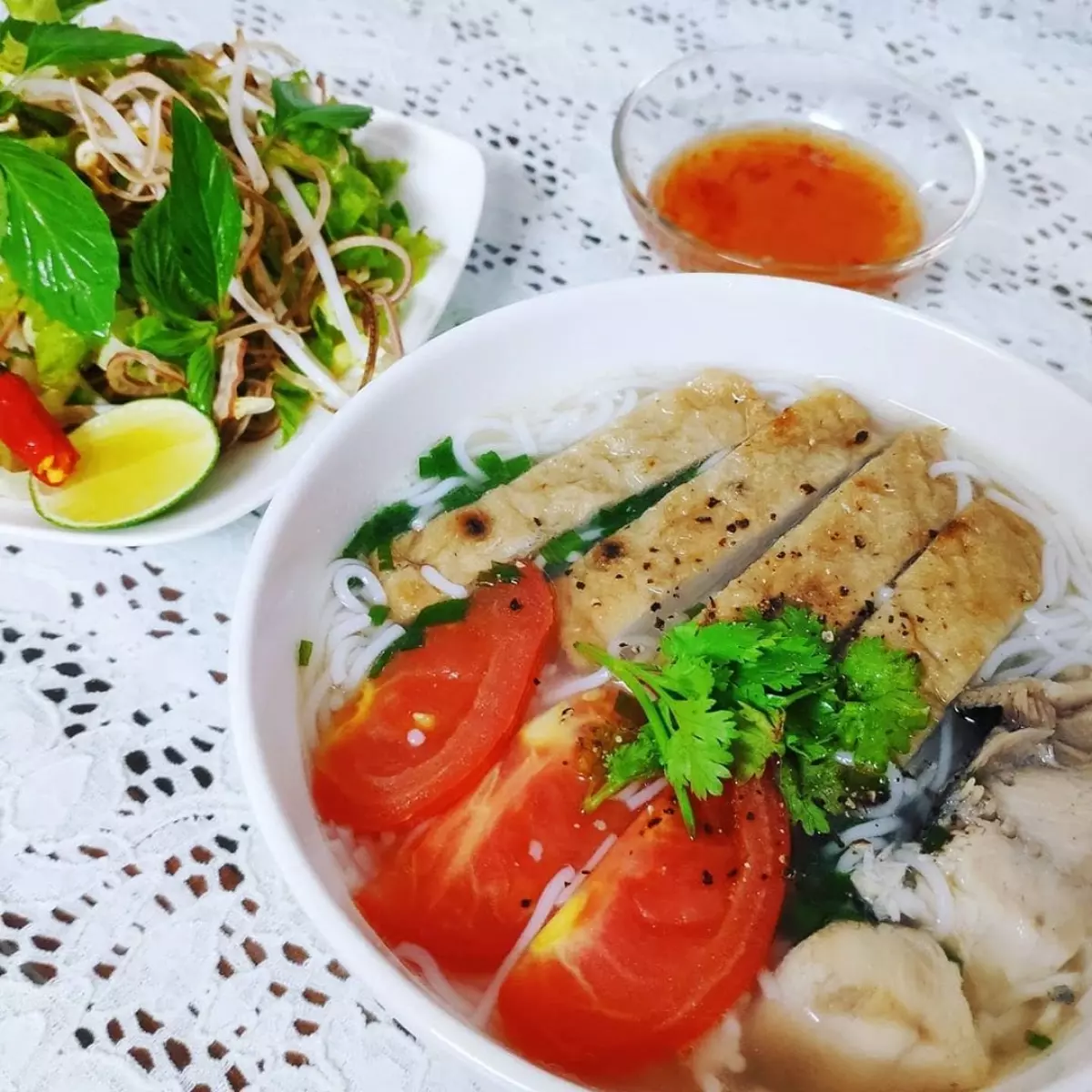 Bún cá Cô Ba - Quán ăn sáng ngon ở Nha Trang nên thử