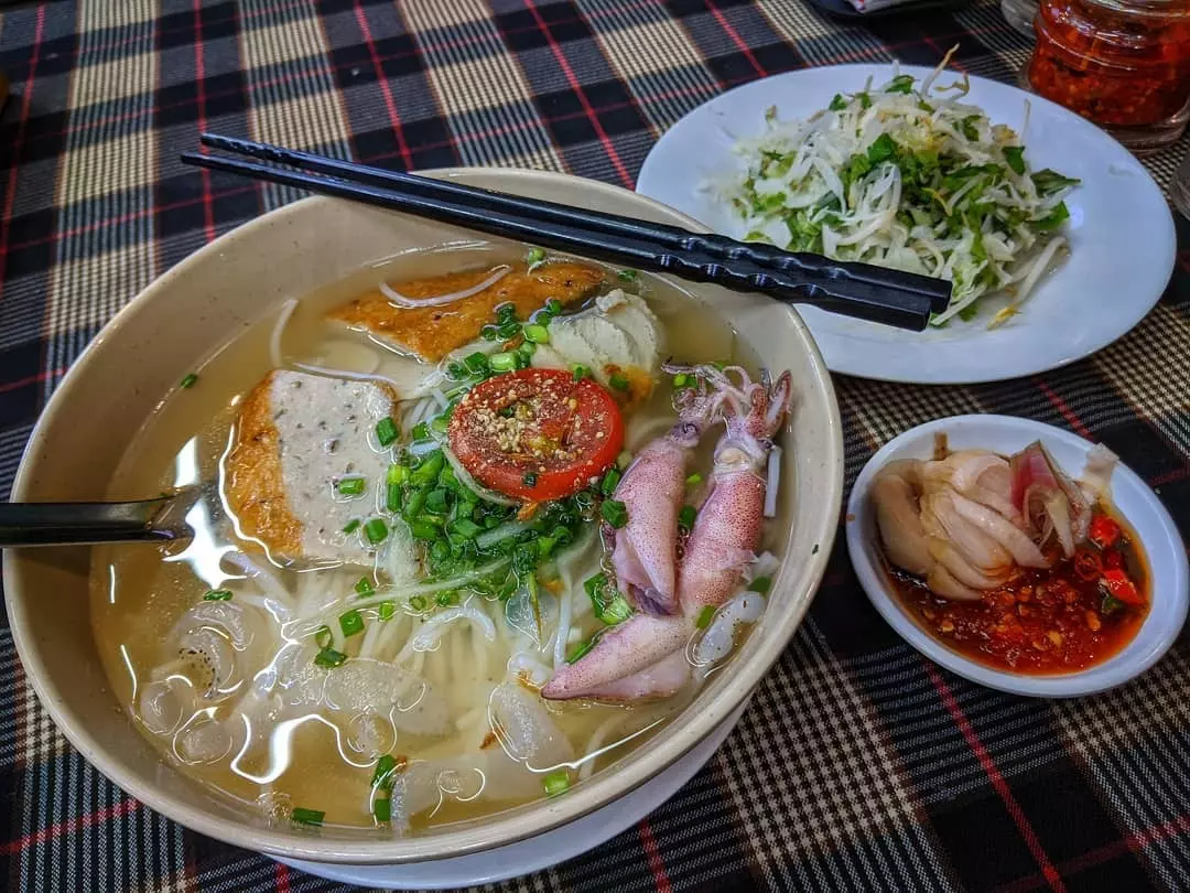 Bún cá Mịn - Quán ăn sáng ngon ở Nha Trang được yêu thích nhất