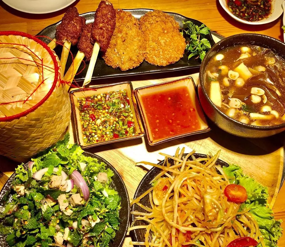 Khao Lao - quán ăn khu vực Hoàn Kiếm mang đậm bản sắc Lào