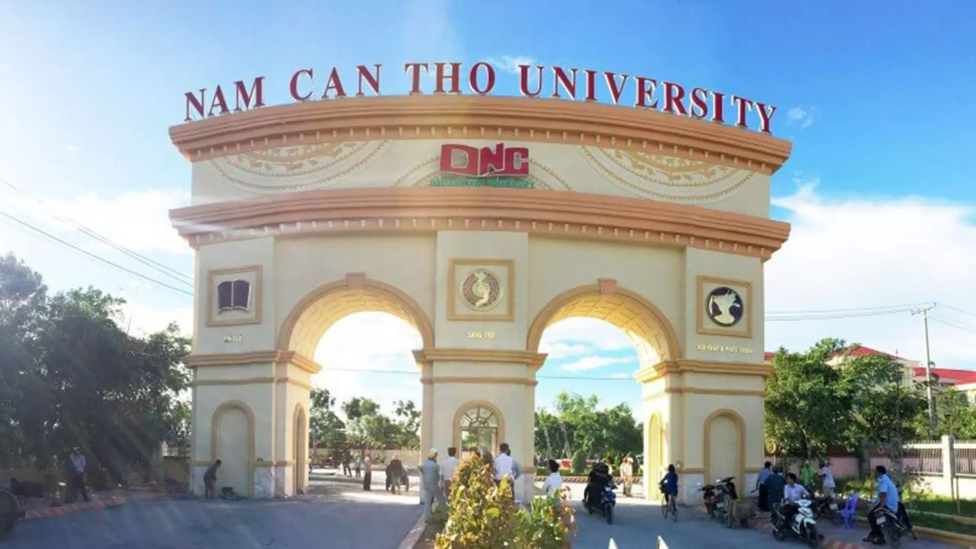 Đại học Nam Cần Thơ