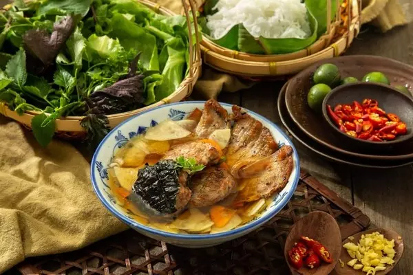 Bún chả Quang Vinh - quán bún chả lâu đời tại Hà Đông