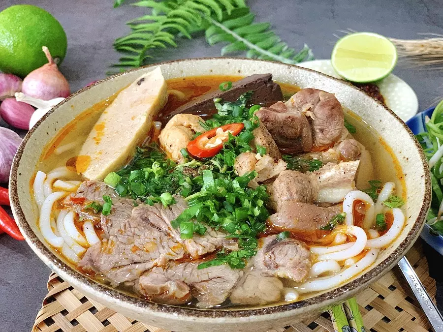 Bún Bò Huế O Oanh - Ngự Bình