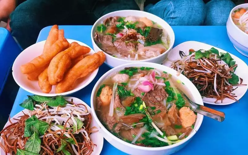 Bún bò Huế Ngự Uyển