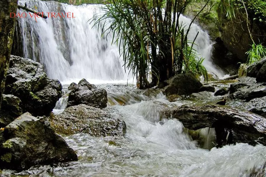 Chiêm ngưỡng bức tranh thiên nhiên tuyệt hảo.