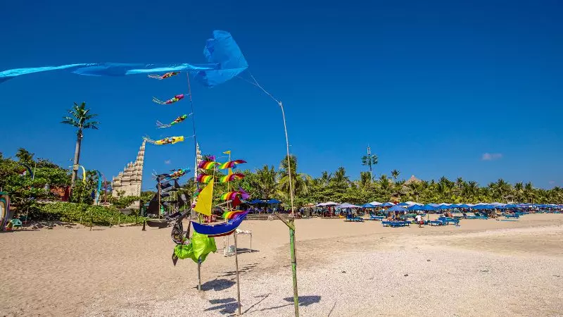 Biển Kuta trong lành, mát mẻ