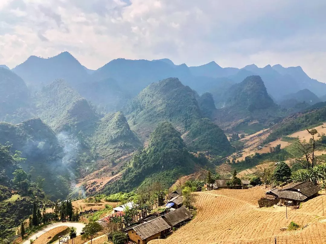 Đồi núi Đồng Văn Hà Giang