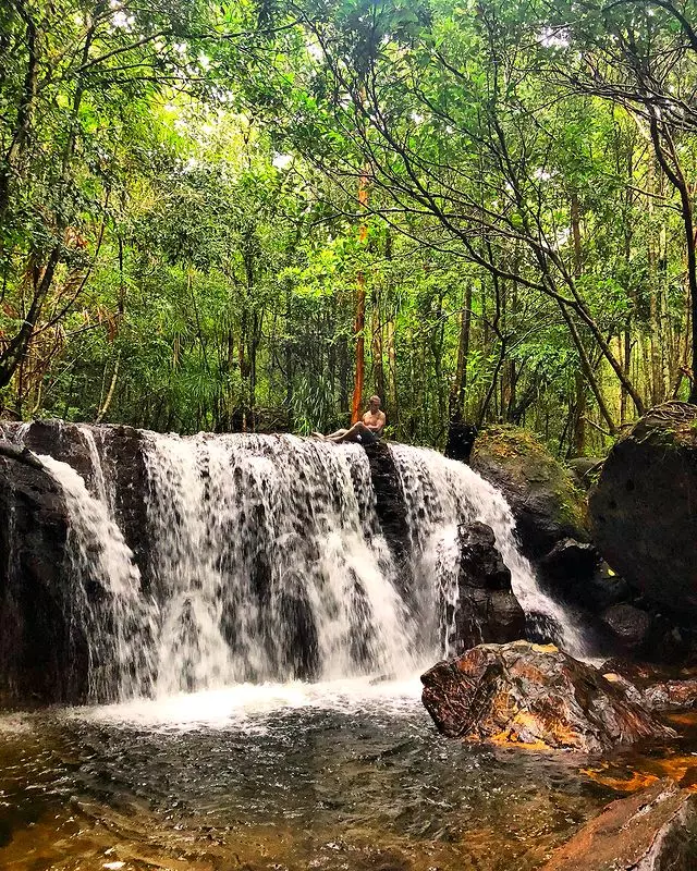 Khu du lịch Suối Tranh