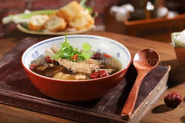 bak kut teh thường được dùng vào bữa sáng