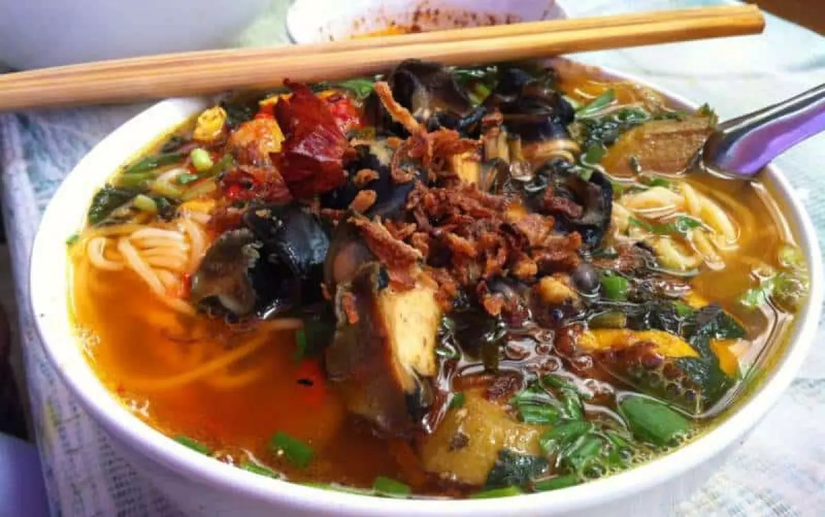 Bún ốc Hà Nội Cô Lan