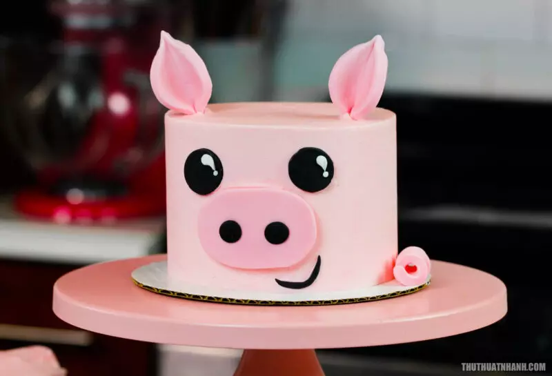 bánh sinh nhật con heo (lợn) cho người tuổi Hợi xinh xắn