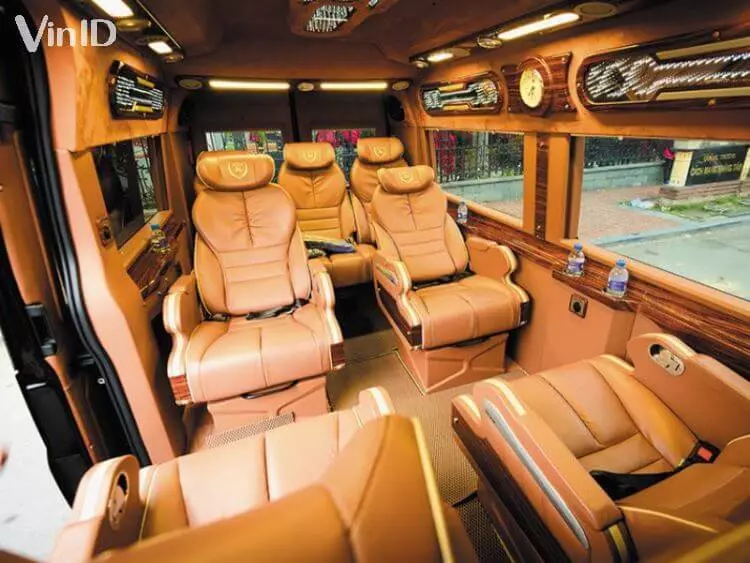 Nhà xe Limousine Lê Nguyễn thích hợp cho gia đình cùng nhau đi du lịch