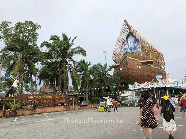 tour thái lan cổng chợ nổi Pattaya floating market