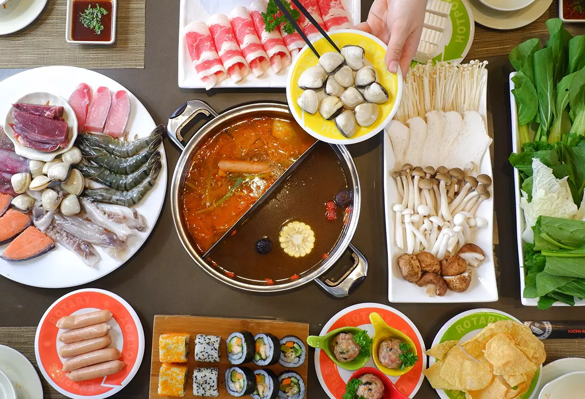 Kichi Kichi - Chuỗi nhà hàng buffet lẩu băng chuyền kiểu Nhật