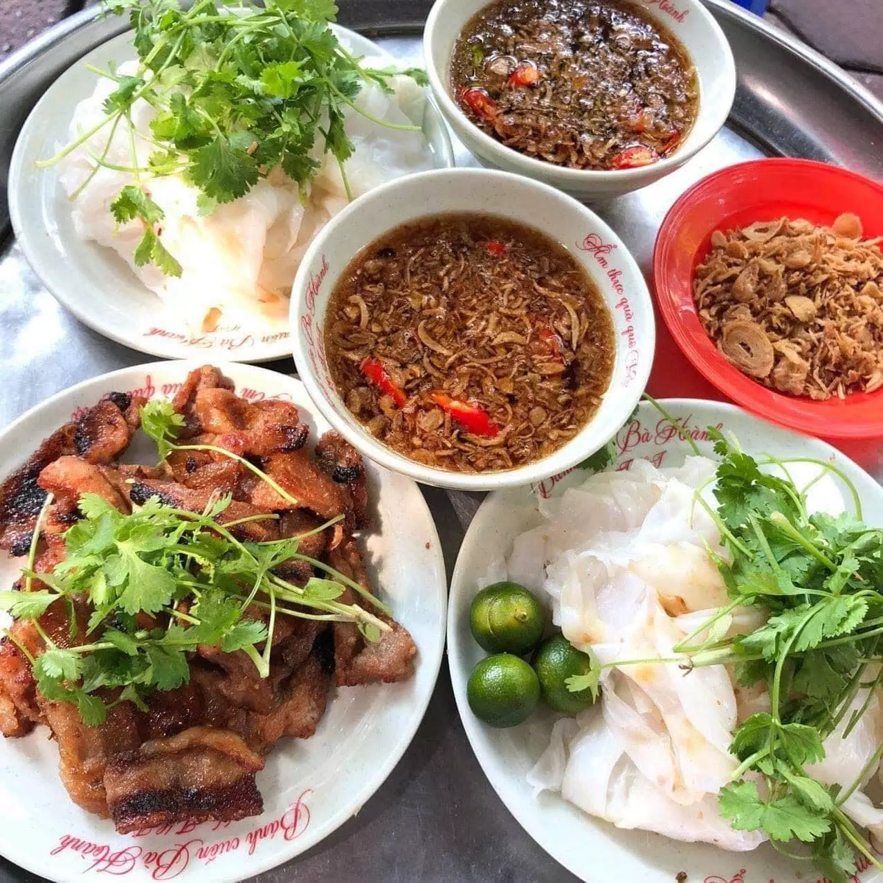 Bánh cuốn Bà Hoành Hà Nội