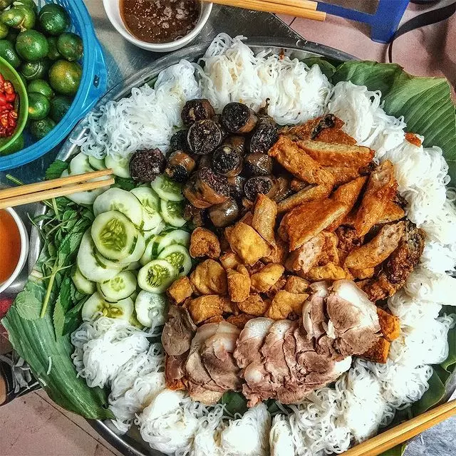 Bún đậu mắm tôm Hà Nội Hàng Khay