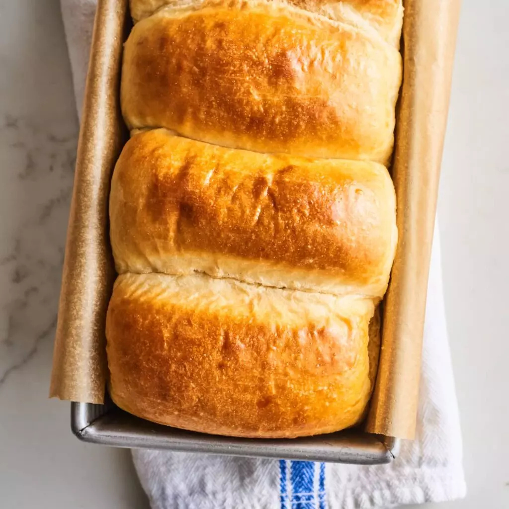 Bánh mì sữa Hokkaido