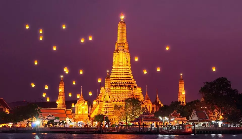 Chùa Wat Arun có vẻ đẹp lãng mạn nhất Thái Lan