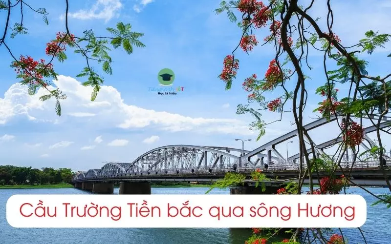 Giới thiệu về Huế bằng tiếng anh ngắn gọn