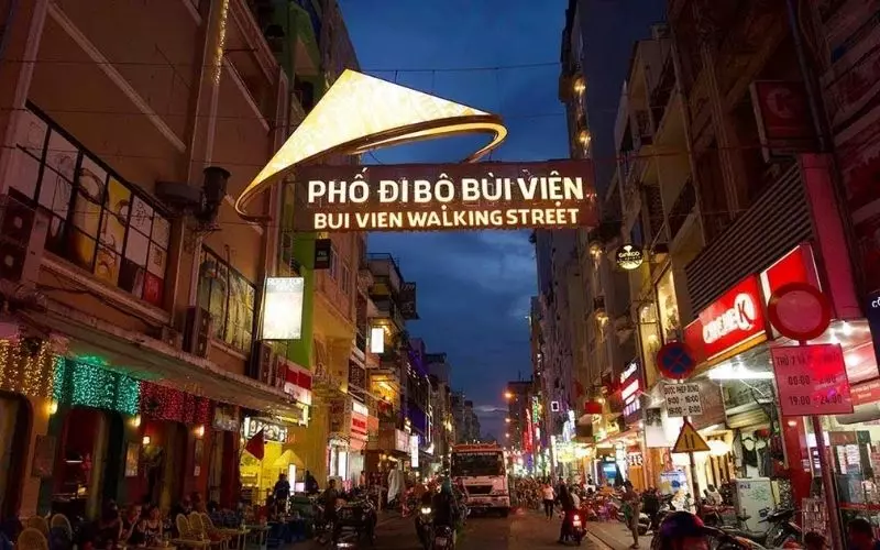 Phố đi bộ Nguyễn Huệ