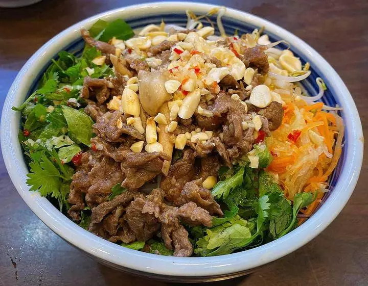 Top 10 món ăn ngon nhất Việt Nam được CNN bình chọn