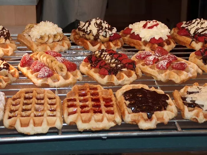 Bánh waffle là một trong những món ngọt nổi tiếng nhất thế giới có sức xoa dịu những tâm hồn mỏi mệt.