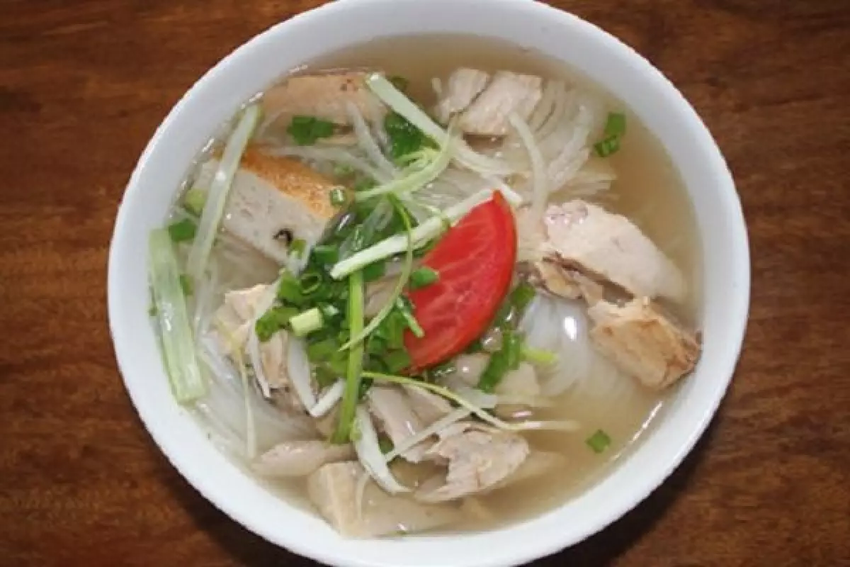 Tô bánh canh đơn giản