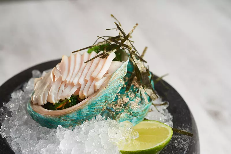 Bào ngư sashimi