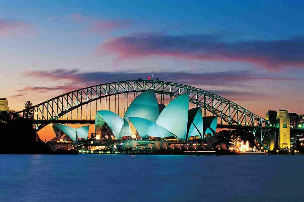 Tham quan nhà hát Opera Sydney - nhà hát hình con sò
