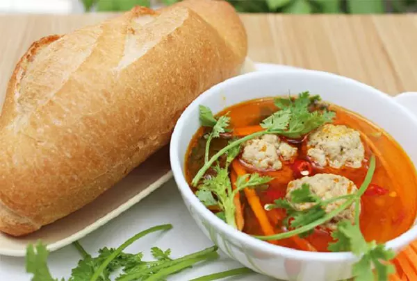 Bánh mì xíu mại