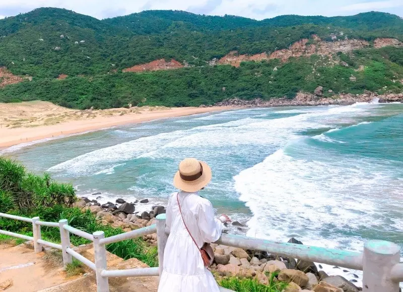 Bãi biển đẹp nhất Việt Nam không thể bỏ lỡ