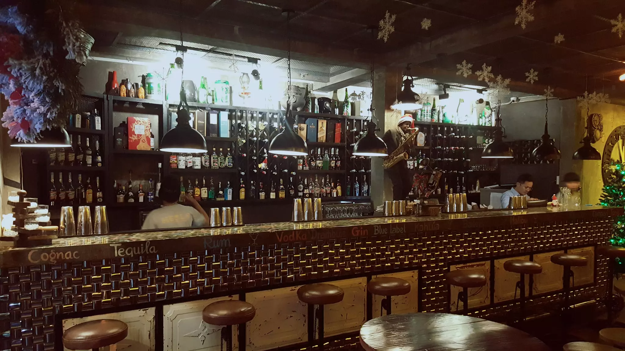 Hình ảnh Heyla Cocktail Bar