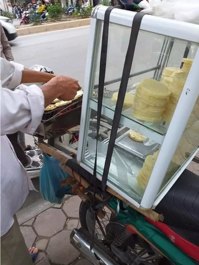   Món bánh sắn nướng - Đặc sản mới đầy hút khách ở Hà Nội